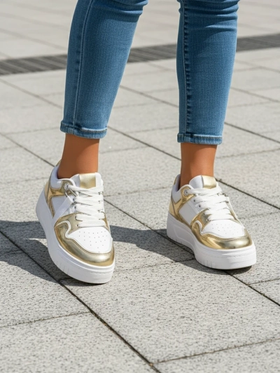 Női 'Aurelia' Arany-Fehér Platform Tornacipő 4cm - Stílus és Kényelem