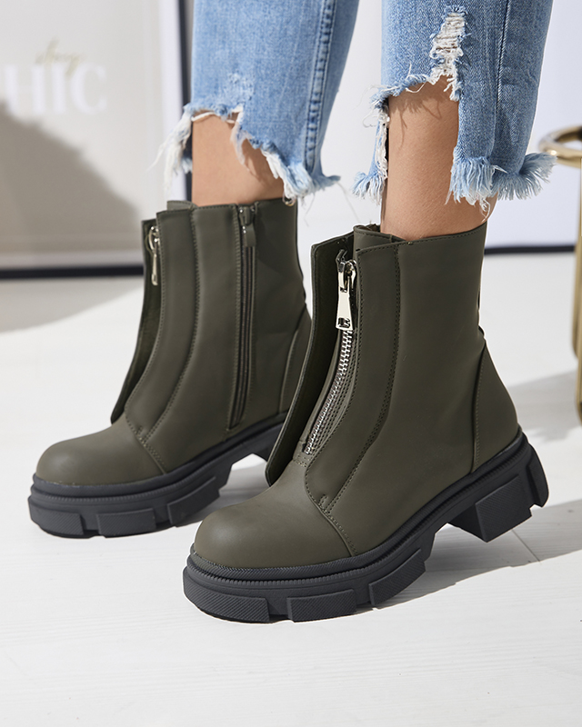 Női szigetelt sötétzöld magas szárú csizma Slovys- Lábbeli