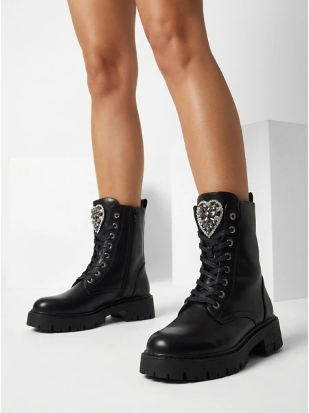 Luna női fekete bőr elegáns őszi bokacsizma