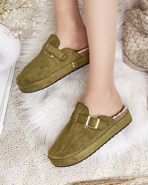 Royalfashion Női papucs báránybőrrel és csattal Kajis