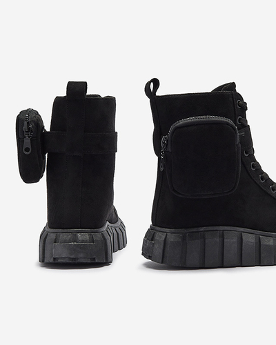 Női csizma tasakkal, fekete színben Sauups- Footwear