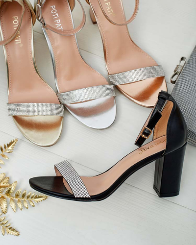 Royalfashion Női szandál cirkó Cemilces