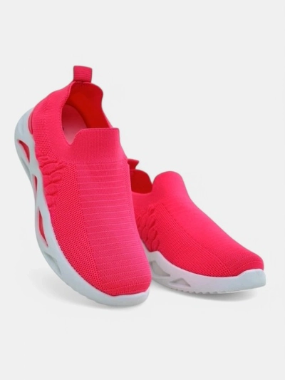 Royalfashion Slip-on női sportcipő strasszokkal Elavises