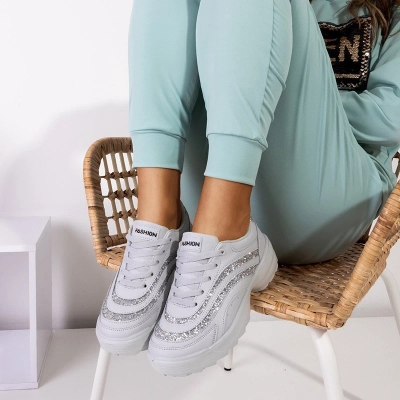 OUTLET Világosszürke női sportcipő csillogással Undine - Lábbeli