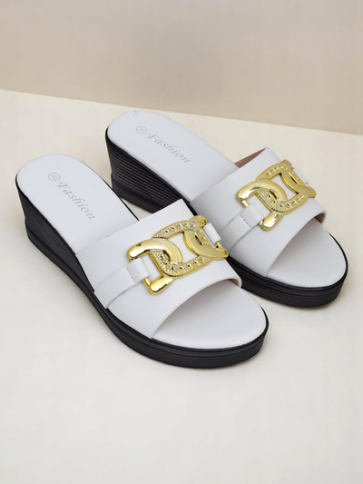 Royalfashion Női wedge szandálok Nolia