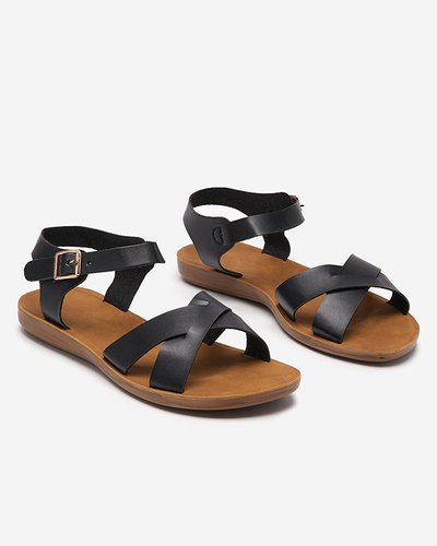 OUTLET Klasszikus női fekete lapos szandál Eterika - Lábbeli