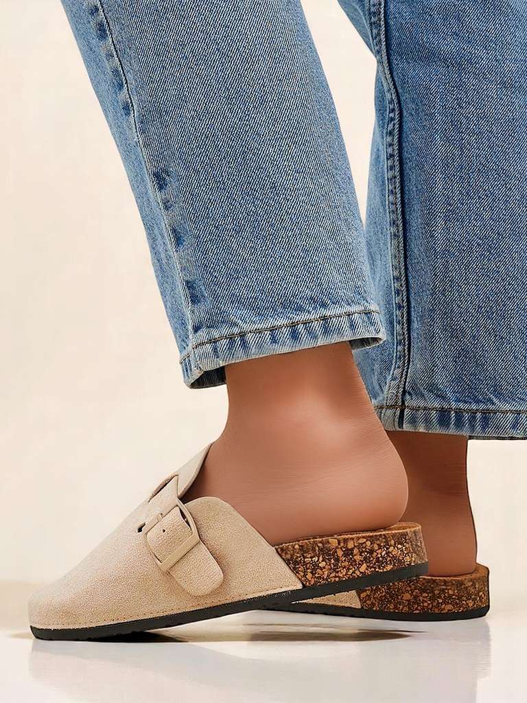 Royalfashion Zárt női papucsok Zanbelo