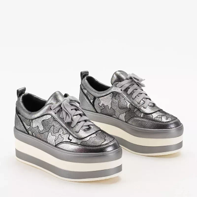 OUTLET Szürke női cipők az Exira platformon - Lábbeli