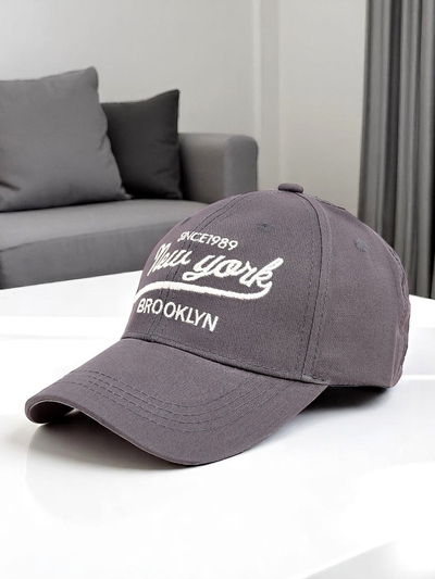 Royalfashion New York Brooklyn napellenzős sapka Uniszex