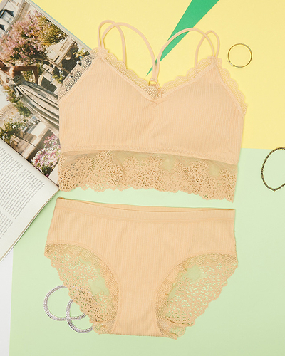 Női fehérnemű szett bézs színű csipkével - Fehérnemű