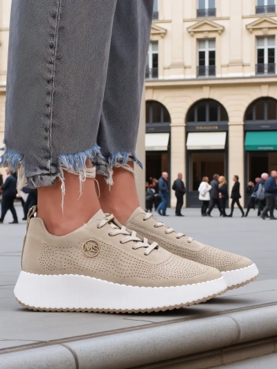 Royalfashion Női sportos perforált sneaker Tobin