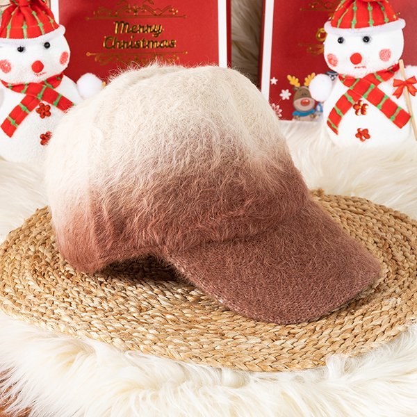 Szőrme sapka barna színű napellenzővel - sapkák