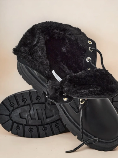 Royalfashion Női szigetelt trapery csizma Radoras