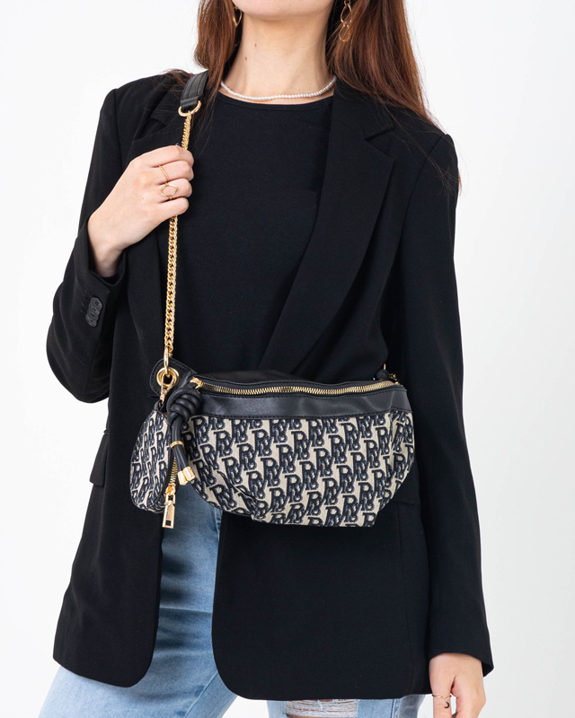 Fekete kis pénztárca lánccal és hozzátartozó tokkal - Kiegészítők