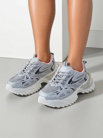 Royalfashion Női sportos sneakers vastagabb talpon Annete