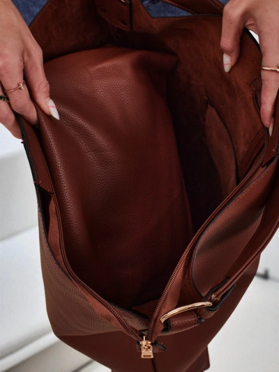 Aurelia Grande Camel - Nagy A4-es öko-bőr táska, pánt, cipzár, stílusos shopper