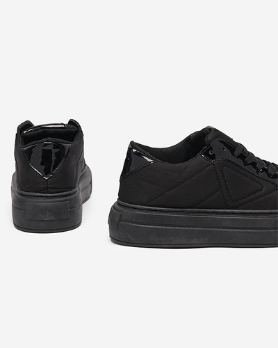 OUTLET Fekete női sportcipő Smaqo - Lábbeli