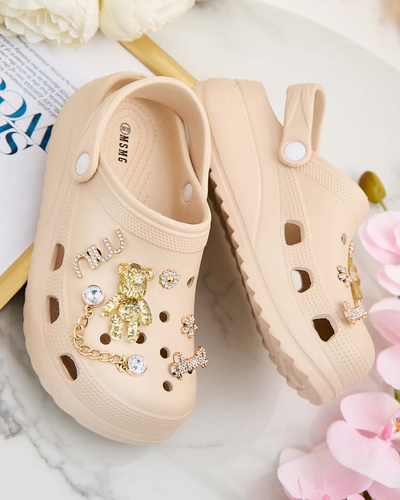 Royalfashion Női gumi flip-flop Fescas díszekkel