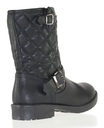 Czarne botki z pikowaną cholewką - Obuwie