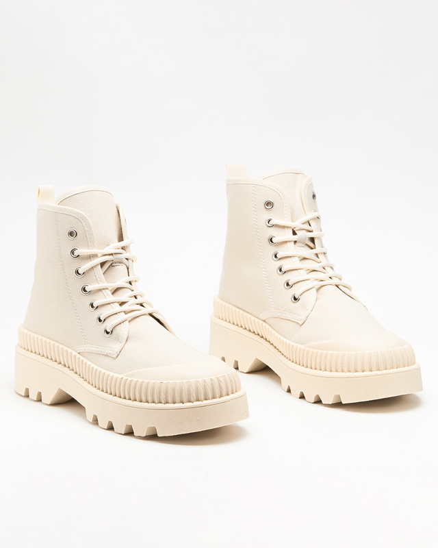 Krémszínű, lapos sarkú női csizma Roulle - Cipők