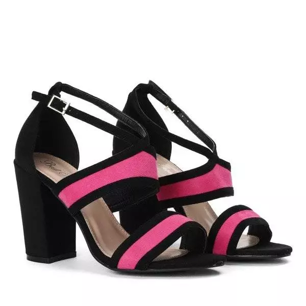 OUTLET fekete és fukszia szandál a Jeanie oszlopon - lábbeli