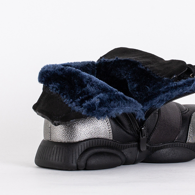 Fekete gyerekcsizma ezüst betétekkel Kaliaso - Lábbeli