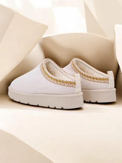 Royalfashion Rövid csizmák, amelyek hasonlítanak a női hótalpakra Sicios