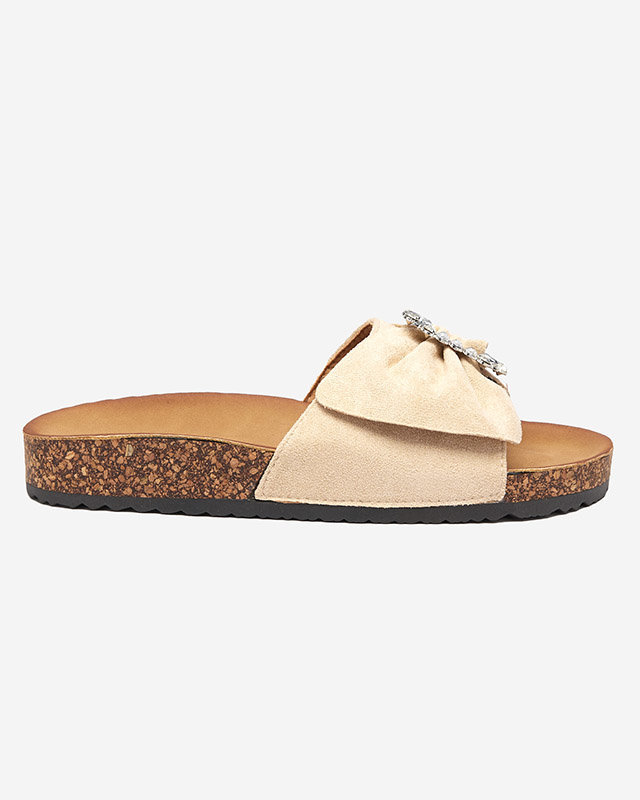 OUTLET Női öko-velúr bézs papucs Nals csattal - Lábbeli