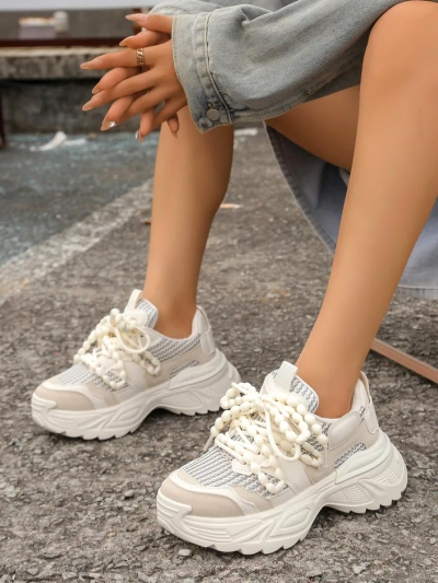 Royalfashion Női sportos sneakers vastag talpon Loness
