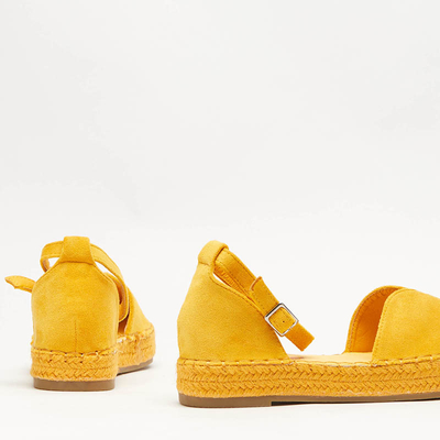 OUTLET Sárga női szandál a'la espadrilles a Monata platformon - Cipők