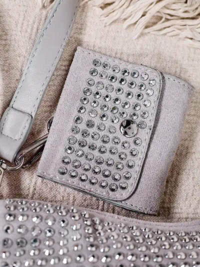 Royalfashion Kis női táska szegecsekkel