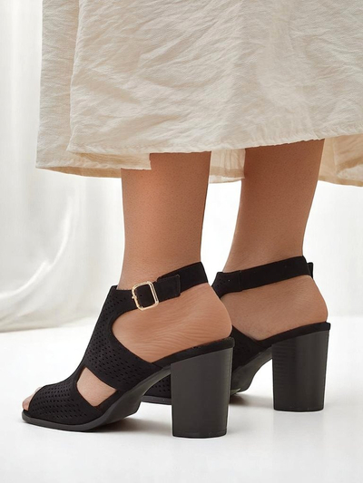 Royalfashion női kivágott blokk sarok szandál Abetle