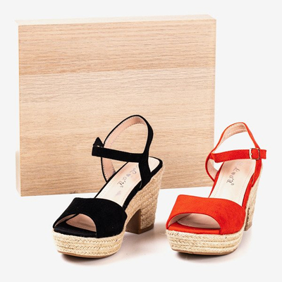 Czarne sandały damskie na słupku Sugar Honey - Obuwie