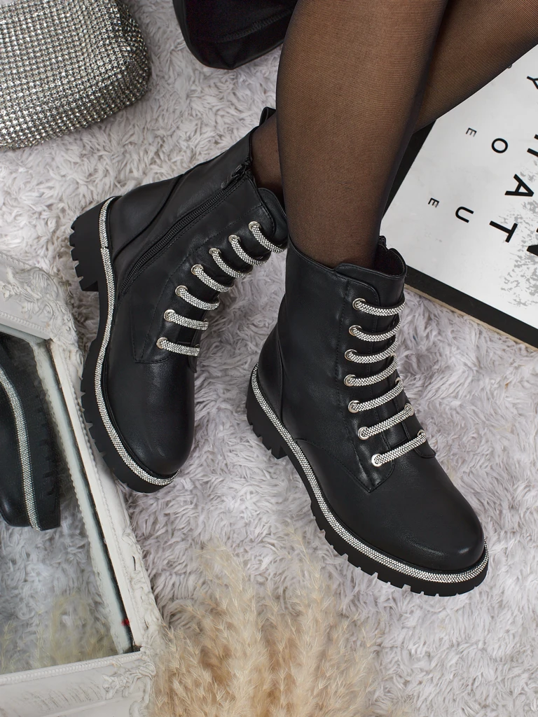 Lunara női fűzős öko bőr bokacsizma