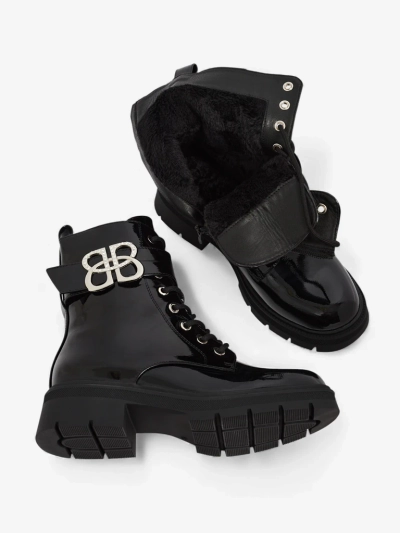 Lakkozott női műbőr bokacsizma Veuli