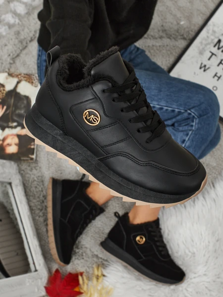 Royalfashion Melegített női tornacipő szőrmével Casot