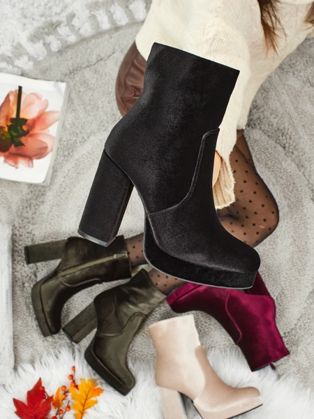 Női vastag sarkú bokacsizma, velúr hatású, Miss