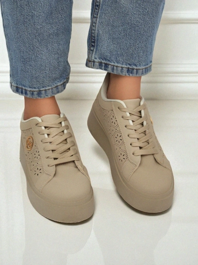 Női platform sneaker Callista Royalfashion ekrü eco bőr