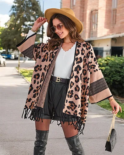 Royalfashion Női poncsó mintával