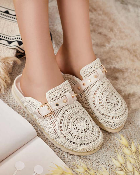 Royalfashion Női flip-flop hímzéssel Leronip