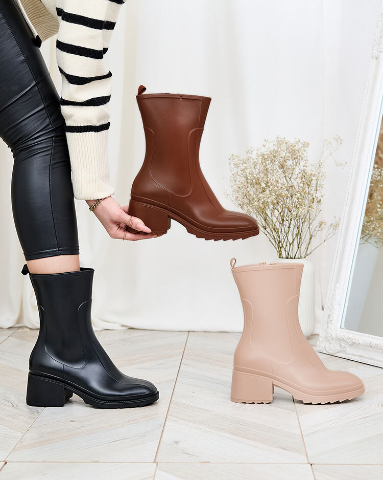 Royalfashion Fekete matt női a'la csizma Tentiris