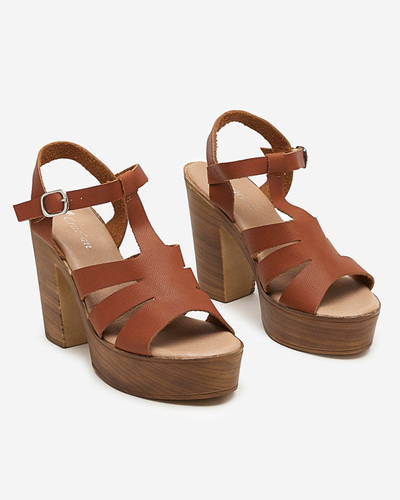 Teve női magas sarkú szandál Mianka - Lábbeli