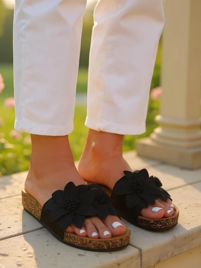 Royalfashion Női szandál virágokkal Foules