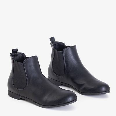 Fekete Chelsea lapos sarkú csizma a Doratia cégtől - Lábbeli