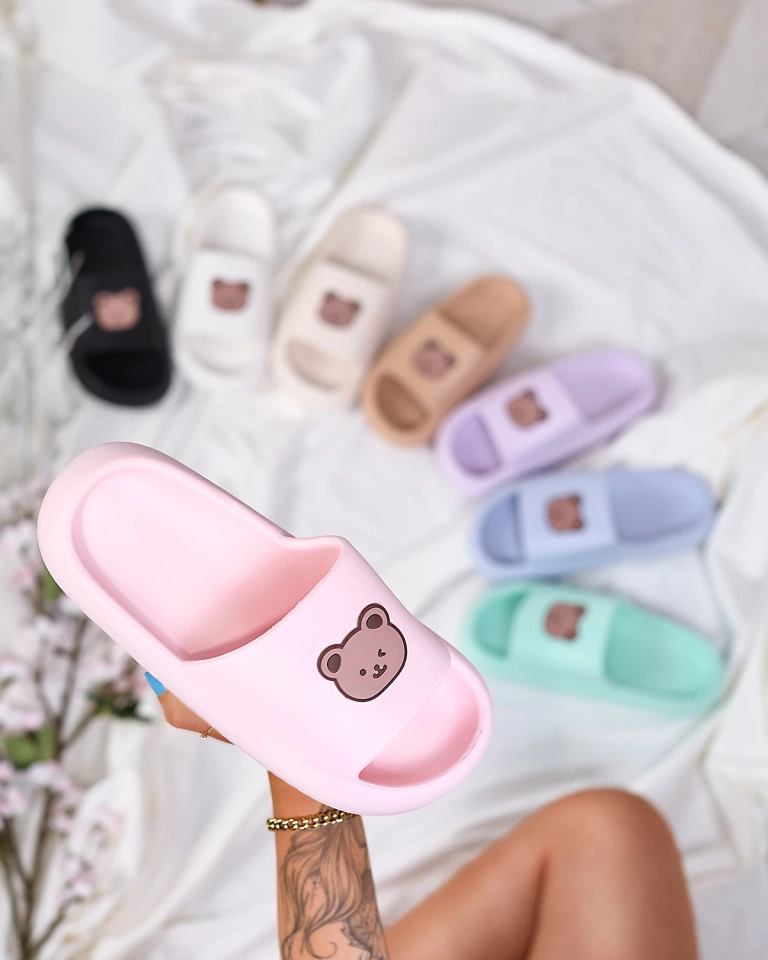 Royalfashion Világos rózsaszín női gumi flip-flop Mabyn