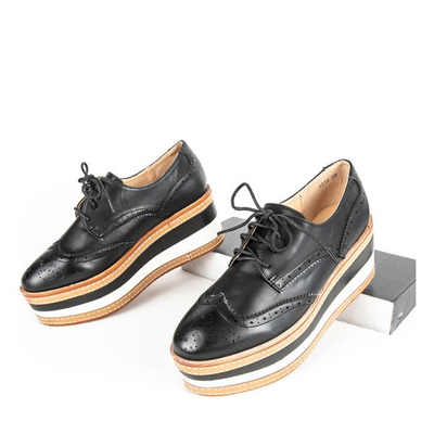 Czarne oxfordy na wysokiej platformie Waleriana - Obuwie