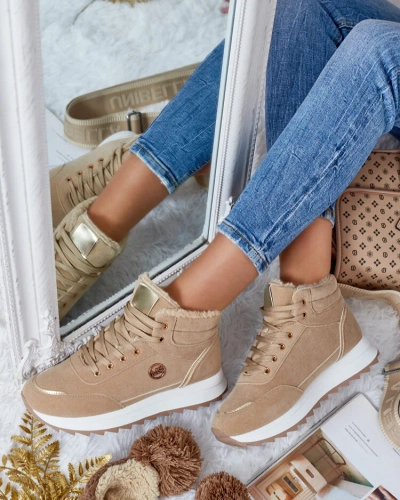 Royalfashion Melegített női tornacipő szőrmével Casill