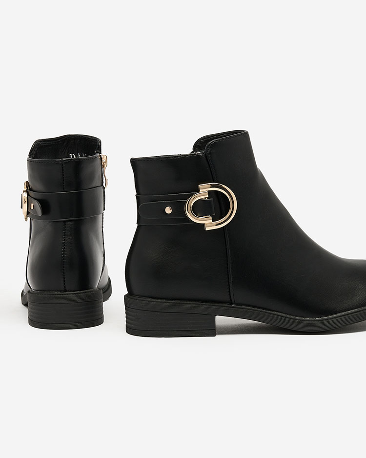 Royalfashion Fekete női csizma a'la sztyblety díszítéssel Ederte