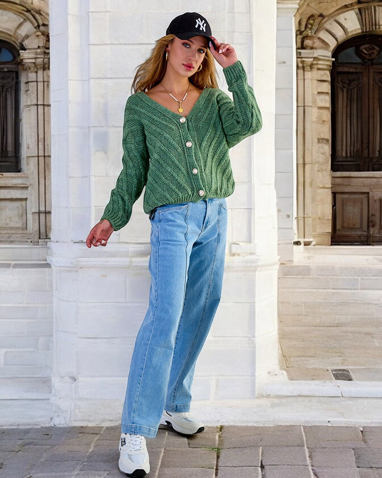 Royalfashion Női kötött pulóver gombokkal