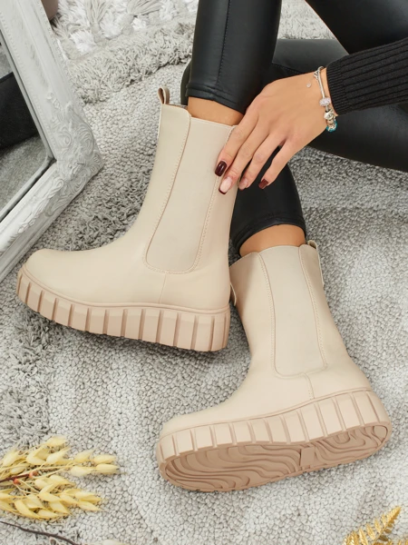 Magasított női öko bőr bokacsizma Livora